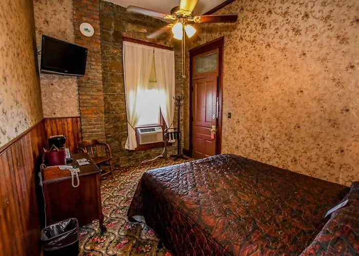 Irma Hotel 3*