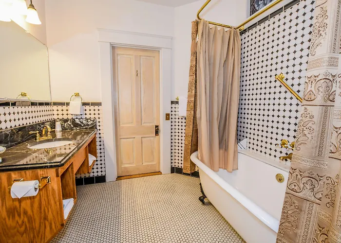 Hotel Irma Cody